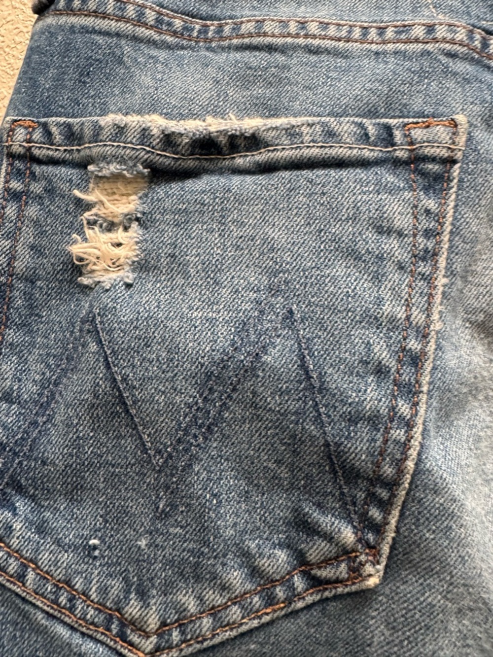 MOTHER The Tomcat Playing With Scissors Crop Straight Jeans - Picture 9 of 14